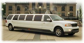 Limousine Navigator - 8 passagers - 2008